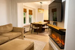 Creekside Hideaway - Entire home - Image 4