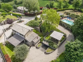 House with private pool, fenced garden, bikes near Orvieto and lake Bolsena - Image 2