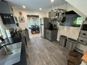 Cozy lake Cottage - Image 4