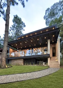 LA VILLA house with heated pool - Image 5