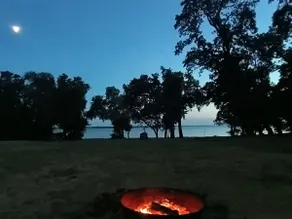Juno Haus on Salt Plains Lake and Refuge, fire pit - Image 2