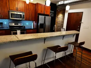 Stylish 2BR Loft in the heart of Downtown Paducah - Image 4
