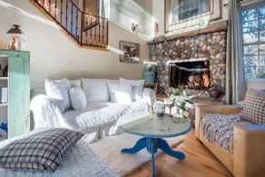 Secluded Sanctuary & Retreat - Sleeps 11 - Image 5
