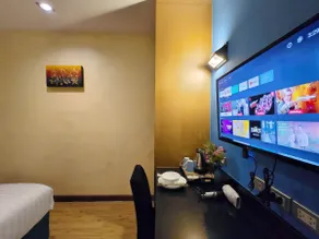 Bangkok NaNa BTS/Free WiFi/KING size bed/ 7-11 - Image 2