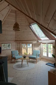 Noflik, Finnish kota with free private hot tub & sauna - Image 2