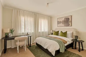 Quiet Retreat | Free CAT Bus to CBD | Fast Wi-Fi - Image 4