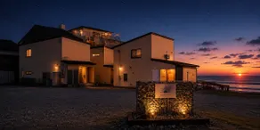 [Rented to one group per day] Cottage | 30 seconds to the sea | Blue Base Sunset | Rented to 7 people with a view of the sunset - Image 2