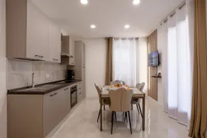 Perla-Cavour Lake Apartments - Image 3