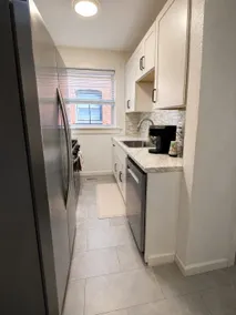 Relocate to the Loop • Quiet 2BR near WashU 1N - Image 4
