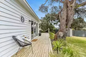 Drift Wood Cottage Studio - Image 4