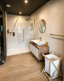 Wellness suite with private sauna near Liège - Image 4