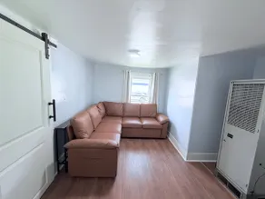 Family Friendly, Hot Tub, King Beds Just Renovated - Image 4