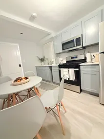 The Denton House - Image 3