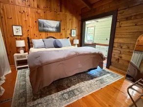 Rocky Top Cabin in Boones Mill - Image 2
