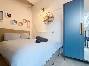 Atypical apartment near the city center - Image 3