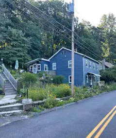 Cozy, walkable apartment with river view - Image 2