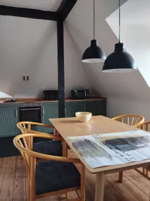 Spacious apartment with charm and soul - Image 2