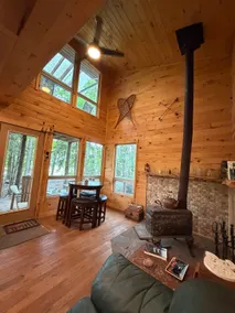 Artisanal Pine River Loft — Near Spa, Inn & Trails - Image 4