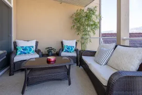 Lakeview Downtown Condo, Pool + Hot Tub + Parking - Image 4
