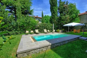 Villa con jardín, barbacoa y piscina privada | Vistas al lago - Image 4