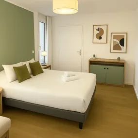 Cozy and quiet apartment - Image 2