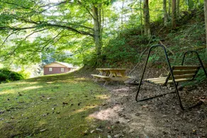 Ma & Pa's Cottage - Image 3