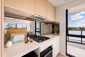 Modern Rouse Hill 2BR | Free Parking | 270° View - Image 5
