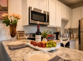 Wine Country Retreat | Furnished Monthly Stay - Image 4
