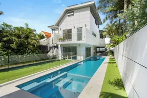 Luxury Beach Home Pool Ocean Views Walk to Beach - Image 4