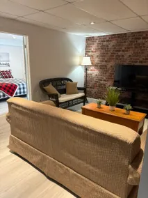 The Little Hideaway - Image 2