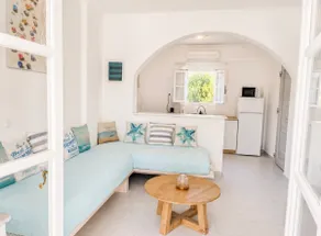 *Apartment with Private Jacuzzi on Krios Beach* - Image 4