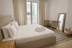 Imagine Luxe Bohemian 2bed by YourHost - Image 3