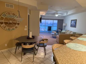 Great View-Screened Deck, Must See! 3BR/2BA 1400ft - Image 2