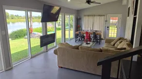 Charming Lakefront Retreat - Image 2