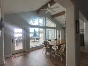 Amazing Lake House på bredden af ​​den smukke sø Conroe - Image 3