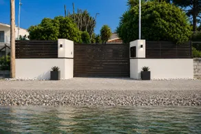 Seafront Villa Loukisia • 5BR • 10p • 1h Athens - Image 3