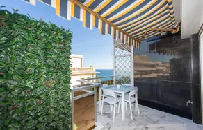 ROYAL PROMENADE LUXEMBOURG: Swimmingpool, terrasse med havudsigt - Image 5