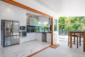 Beach Cottage - Large Pool - Close to the Beach! - Image 2