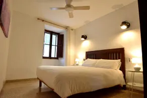Typical townhouse in Valldemossa - Image 2