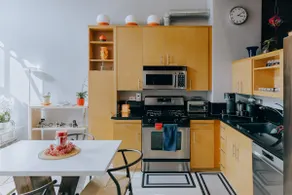 Santana Row Loft | Luxe Stay in Silicon Valley - Image 2