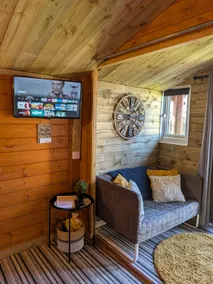 Kimmer's Kabin glamping cabin North Cornwall, - Image 2