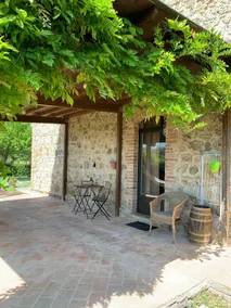 WELCOMING STUDIO IN THE CHIANTI AREA, NEAR SIENA - Image 2
