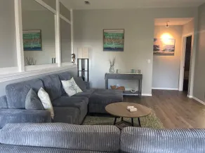Welcome to Upland Terrace! 2 BR apt in NE Tacoma! - Image 2