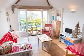 The Granary Annexe - Beautiful views out to sea. - Image 3