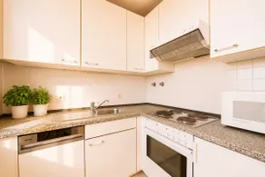 Sunny Hideaway (60sqm) near BER Airport - Image 5