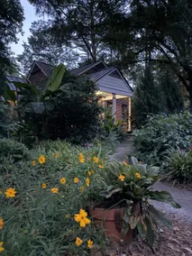 Llama Cottage| Lush Gardens| City Farm| Firepit - Image 3