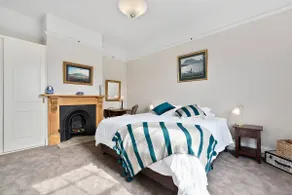 Hampden Manor - A Refined Battery Point Period Home - Image 3