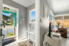 Breaker Ave | Pet Friendly | King Beds - Image 5
