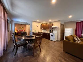 A04-Mara Lodge 2 - Image 3