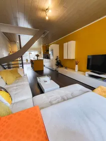 Stylish, bright and spacious duplex app. In a top location! - Image 2